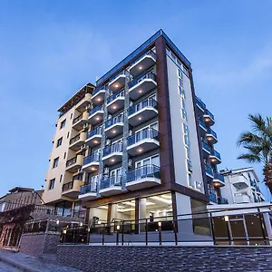 Demir 3*, Kusadası Turcia